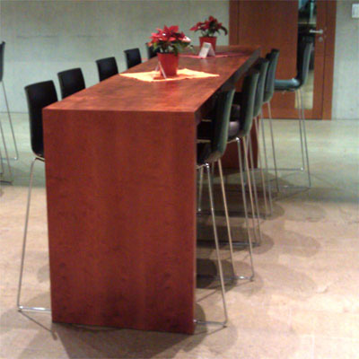 Br�ckentisch XXL Tisch Mensa